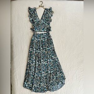 Free People - Pretty Daze Set in Black Floral Combo